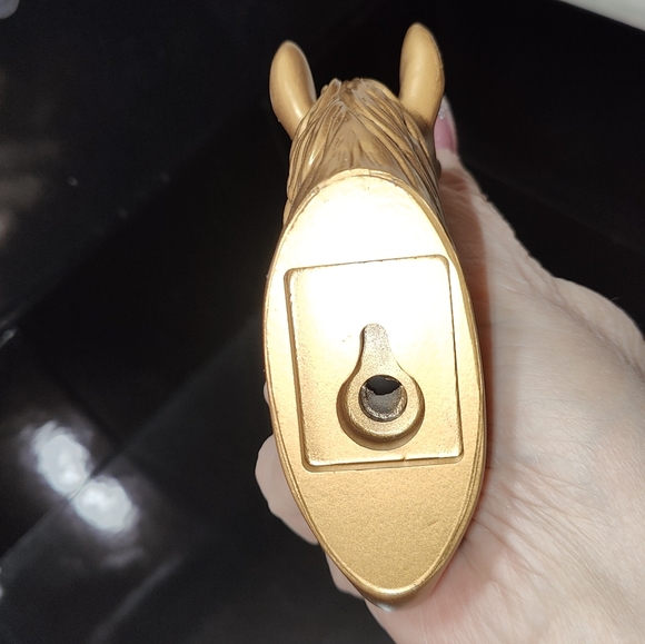 Decorative Golden Horse Head PVC Wall Hook - Picture 8 of 10